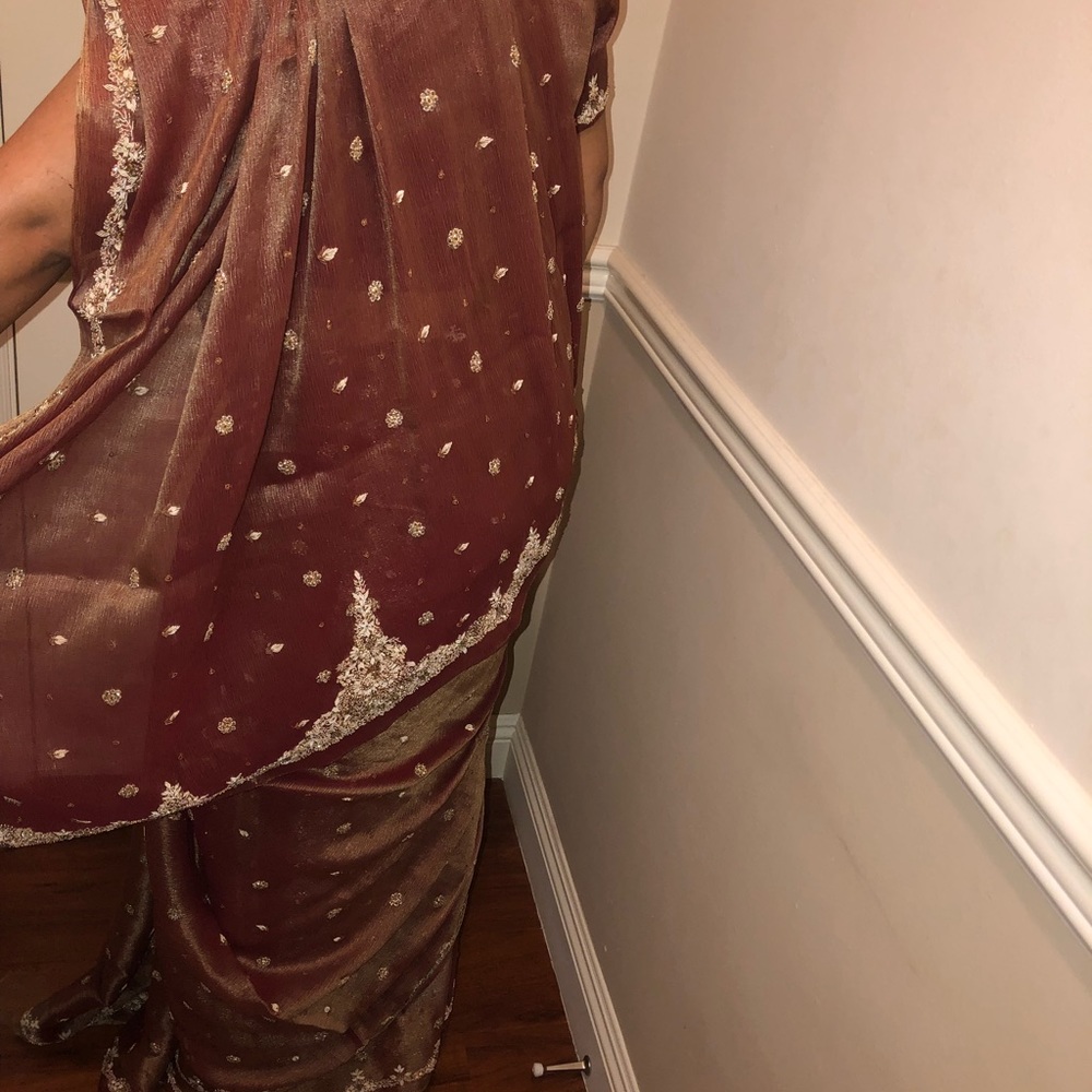 Red Gold Sari From Mumbai, India 🇮🇳 Like New! - Picture 6 of 7